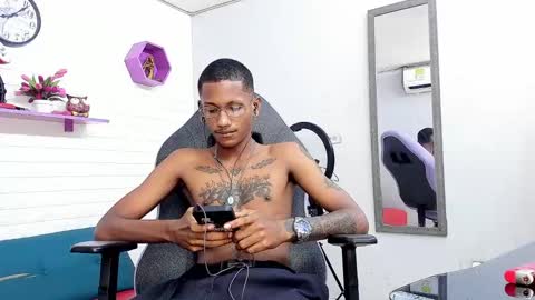 Snapshot of man_san11 chatting on 10-05-25, 03:54 man_san11 online show from 10-05-25, 03:54