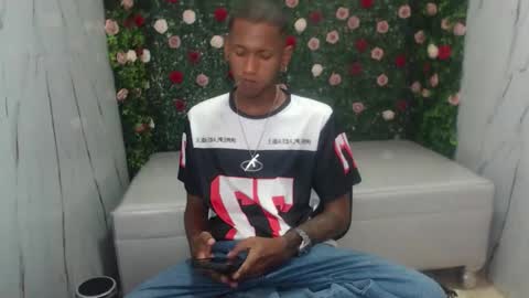 Snapshot of man_san11 chatting on 11-05-25, 01:55 man_san11 online show from 11-05-25, 01:55