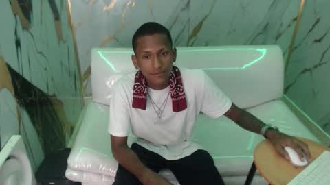 Snapshot of man_san11 chatting on 11-16-25, 04:34 man_san11 online show from 11-16-25, 04:34