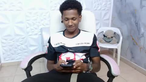 man_sant11 online show from 04-13-26, 04:45