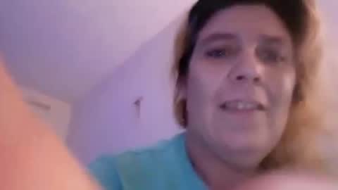 mindy22 online show from 01-05-25, 11:01