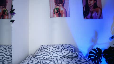 mandy_l33_ online show from 02-08-25, 10:19