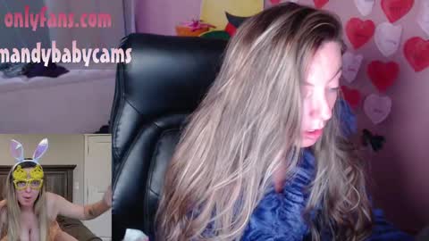 Snapshot of mandybabyxxx chatting on 10-10-25, 01:04 MandyBabyXXX online show from 10-10-25, 01:04