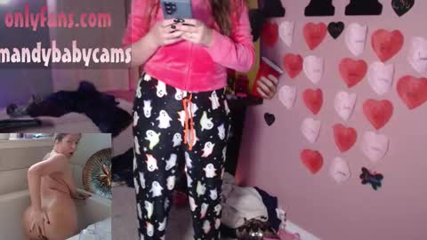 Snapshot of mandybabyxxx chatting on 10-12-25, 01:48 MandyBabyXXX online show from 10-12-25, 01:48