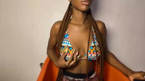 Snapshot of mandymia chatting on 11-10-25, 04:44 mandymia online show from 11-10-25, 04:44