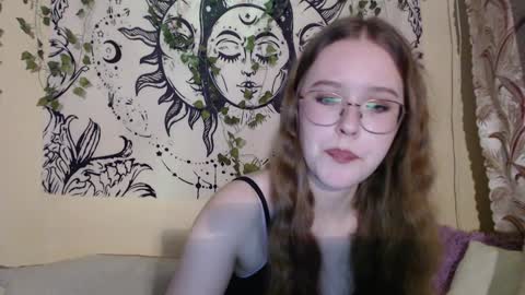 Snapshot of mandymilson chatting on 02-08-25, 08:10 Mandy online show from 02-08-25, 08:10