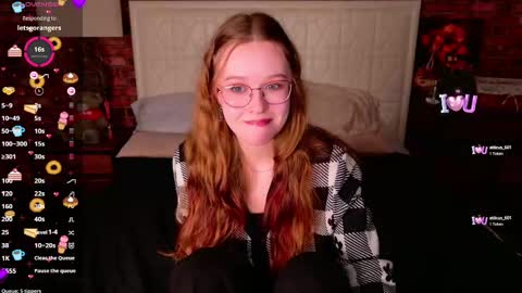 Snapshot of mandymilson chatting on 03-05-25, 05:18 Mandy online show from 03-05-25, 05:18