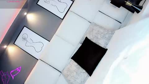 manellyksparklee online show from 05-19-26, 01:17