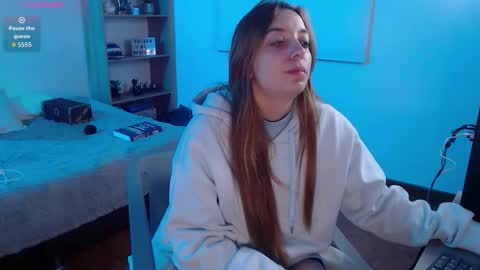 Danny online show from 09-25-25, 03:54