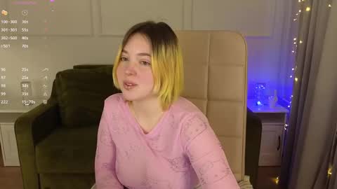 Snapshot of manic_pixie_ chatting on 02-07-25, 10:50 manic_pixie_ online show from 02-07-25, 10:50