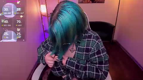 manic_pixie_ online show from 06-10-26, 03:55