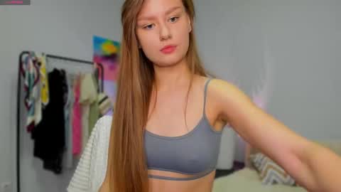 Snapshot of manita_misti chatting on 11-14-25, 11:20 Manita online show from 11-14-25, 11:20