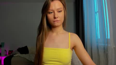 Snapshot of manita_misti chatting on 01-14-26, 09:15 Manita online show from 01-14-26, 09:15