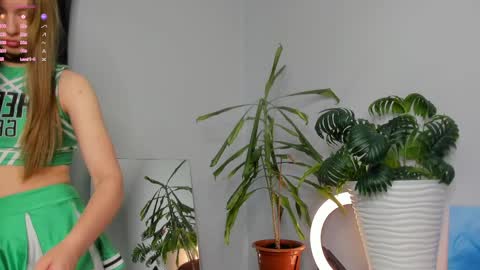 Manita online show from 05-17-26, 08:12