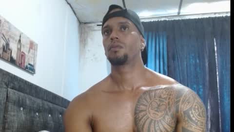 Manolo online show from 03-02-25, 03:48