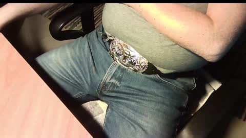 manswed online show from 12-21-24, 08:43