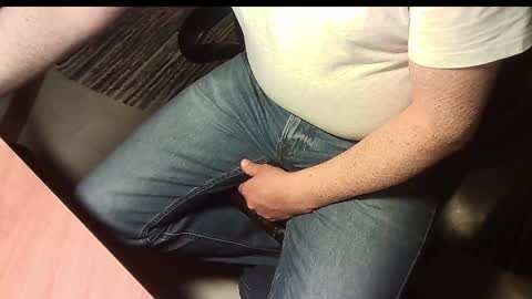 manswed online show from 02-01-25, 09:40