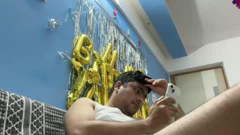 sexy boy online show from 10-30-25, 04:41