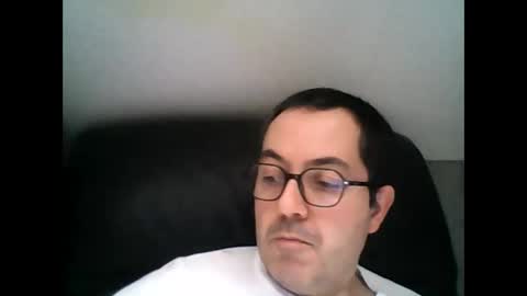 manu5933 online show from 01-28-25, 12:22