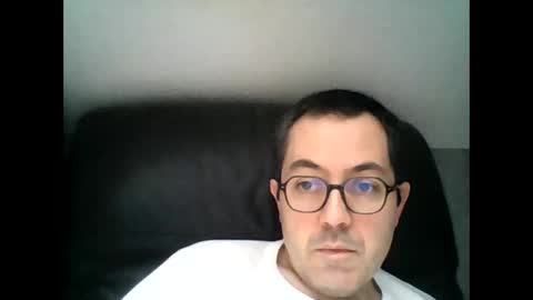 manu5933 online show from 01-31-25, 12:51