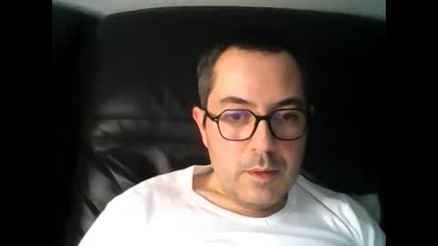 manu5933 online show from 02-08-25, 04:04