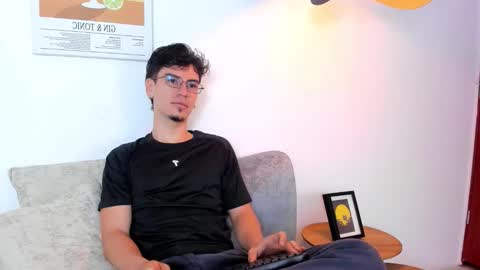 Snapshot of manu_ferx chatting on 03-19-26, 12:09 manu online show from 03-19-26, 12:09