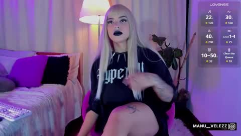 Snapshot of manu_nyx chatting on 12-16-25, 06:18 manu velezz Help me to get to 100 thumbs ups Tip 25tks Rate me online show from 12-16-25, 06:18