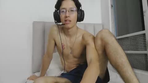 Manuel online show from 03-20-26, 02:16