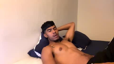 Manuel online show from 03-02-25, 02:41