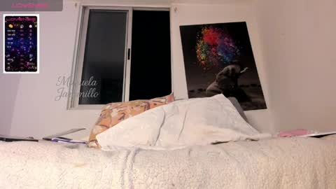 manuela_jaramillo online show from 04-05-26, 02:31