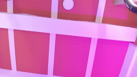 Snapshot of manuelaevans_ chatting on 05-16-26, 12:29 Manuela online show from 05-16-26, 12:29