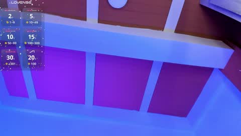 Snapshot of manuelaevans_ chatting on 05-27-26, 01:35 Manuela online show from 05-27-26, 01:35