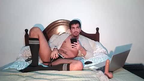 Snapshot of manuelino93 chatting on 01-13-26, 09:31 manuelino93 online show from 01-13-26, 09:31