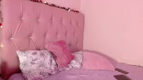 Manu  online show from 02-19-25, 09:36