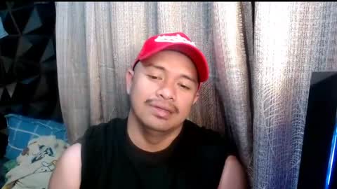 Snapshot of manwhorevlady chatting on 03-13-26, 10:00 vladimir online show from 03-13-26, 10:00