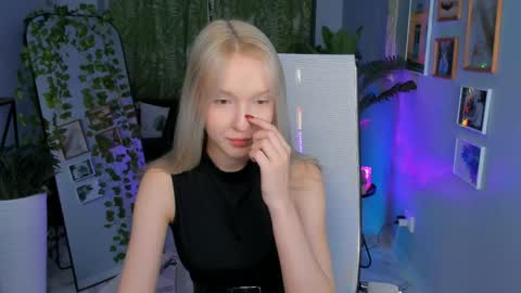 Maoqi online show from 03-27-26, 08:37