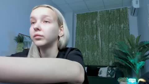 Maoqi online show from 04-14-26, 05:35