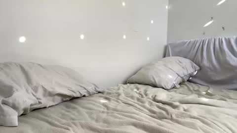 Maple online show from 01-21-25, 08:43