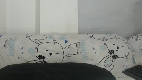 Mar   online show from 11-10-25, 08:19