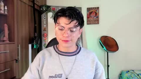 Snapshot of mar_alexis chatting on 10-02-25, 07:10 mar_alexis online show from 10-02-25, 07:10