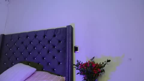 mara4sweet online show from 10-22-25, 06:40