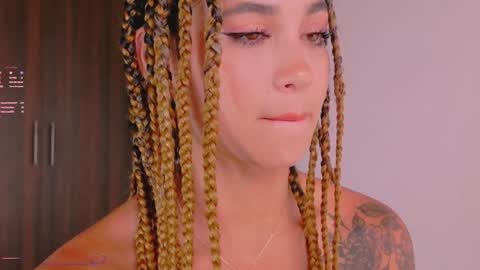 Mara Independent Model online show from 02-01-25, 07:34