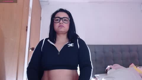 maraa_lee online show from 01-13-25, 08:37