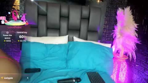 maraa_rivera online show from 11-08-25, 08:07