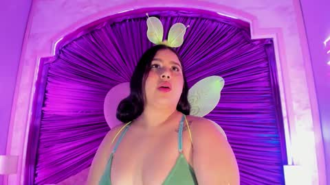 maralinette22 online show from 10-29-25, 11:01