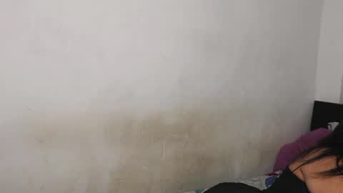 Snapshot of marany01 chatting on 06-28-26, 04:18 marany01 online show from 06-28-26, 04:18