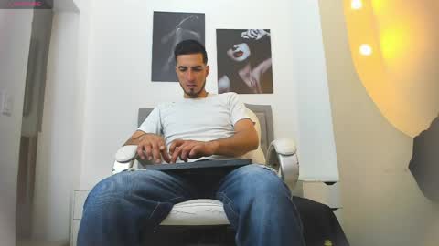 Marc Ruffalo online show from 04-24-26, 11:23