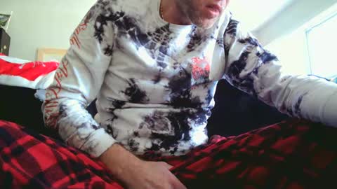 Snapshot of marcakawvu chatting on 03-02-25, 06:40 Marc online show from 03-02-25, 06:40