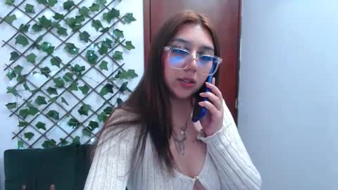 Snapshot of marce_bunny chatting on 01-08-26, 09:50 Marcela online show from 01-08-26, 09:50