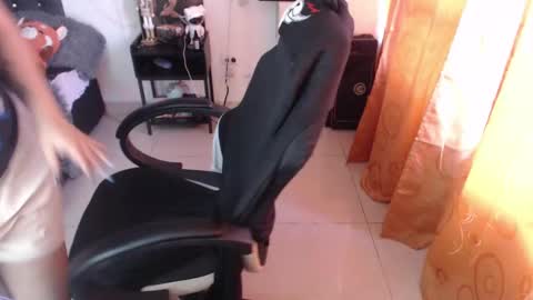 marcela2101 online show from 12-10-24, 10:16
